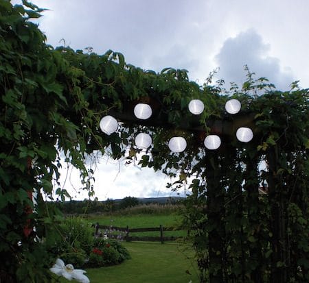 Festival solcellelyslenke - hvit - Belysning - Utebelysning - Solcelle utelys & solcellelamper