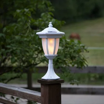 Flame solcellelampe 63 cm - hvit - Belysning - Utebelysning - Solcelle utelys & solcellelamper