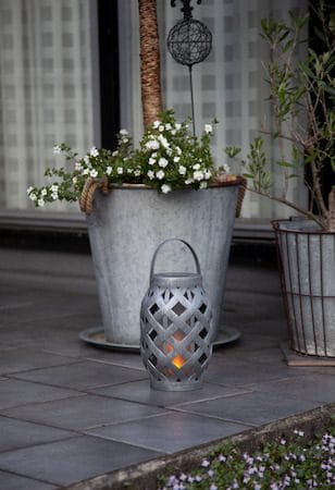 Flame solcellelykt 15 cm - grå - Belysning - Utebelysning - Solcelle utelys & solcellelamper
