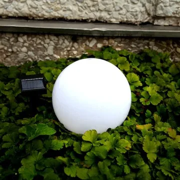 Globus solcelledekorasjon 20 cm - hvit og svart - Belysning - Utebelysning - Solcelle utelys & solcellelamper