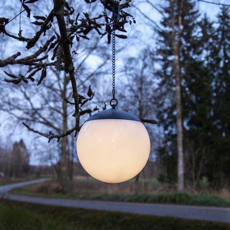 Globus solcelledekorasjon 20 cm - hvit - Belysning - Utebelysning - Solcelle utelys & solcellelamper