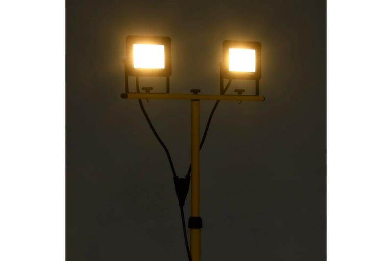 LED-flomlys med stativ 2x20 W varmhvit - Svart - Belysning - Utebelysning
