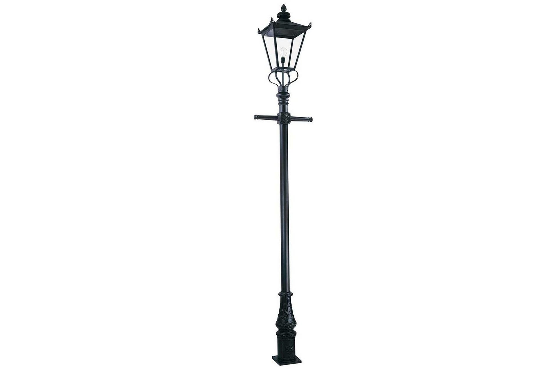 Lyktestolpe Elstead Lighting Wilmslow 585x3300 mm - 585x3300 mm - Belysning - Utebelysning - Stolpelykt & portlykt