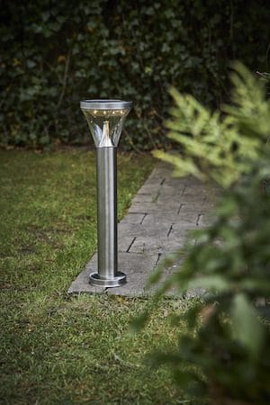 Narona solcellepullert 50 cm - sølv - Belysning - Utebelysning