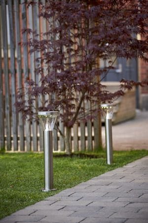 Narona solcellepullert 50 cm - sølv - Belysning - Utebelysning