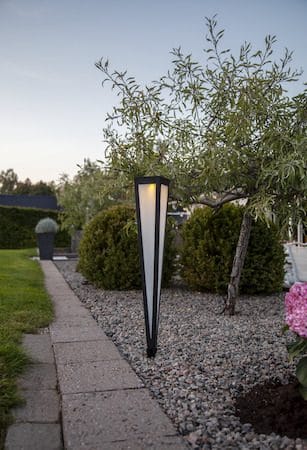 Pyramis solcellepullert 61 cm - svart - Belysning - Utebelysning
