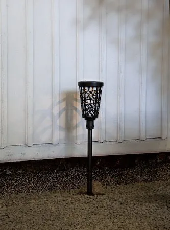 Sinnia solcellepullert 62 cm - svart - Belysning - Utebelysning