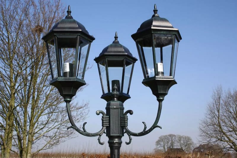 Hagelampe 3-armet 230 cm mørkegrønn/svart aluminum - Mørkegrønn/Svart - Belysning - Utebelysning - Stolpelykt & portlykt