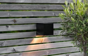 Wally Cube solcellevegglykt 10 cm - svart - Belysning - Utebelysning - Solcelle utelys & solcellelamper