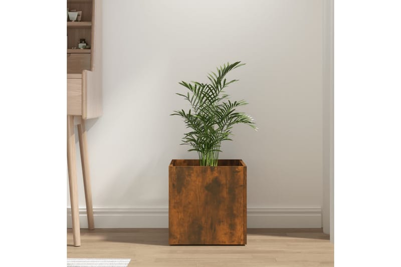 beBasic Plantekasse røkt eik 40x40x40 cm konstruert tre - Brun - Blomsterkasser - Hagekrukker