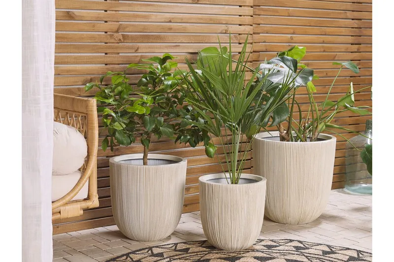 Krukke 44 x 44 x 48 cm beige CHIOS - Beige - Hage - Dyrking & hagearbeid - Dyrking - Blomsterpotter - Store blomsterkrukker