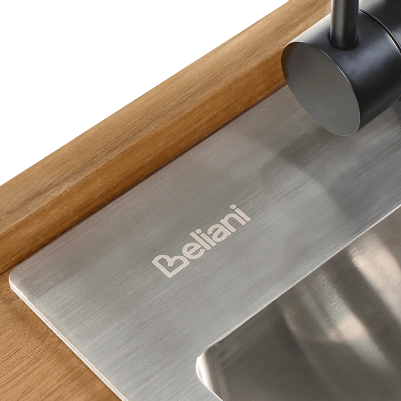 Kjøkkenøy med vask for utendørsbruk Venosa akasietre Brun/ - Brun/svart - Hage - Griller - Utekjøkken - Komplette utekjøkken