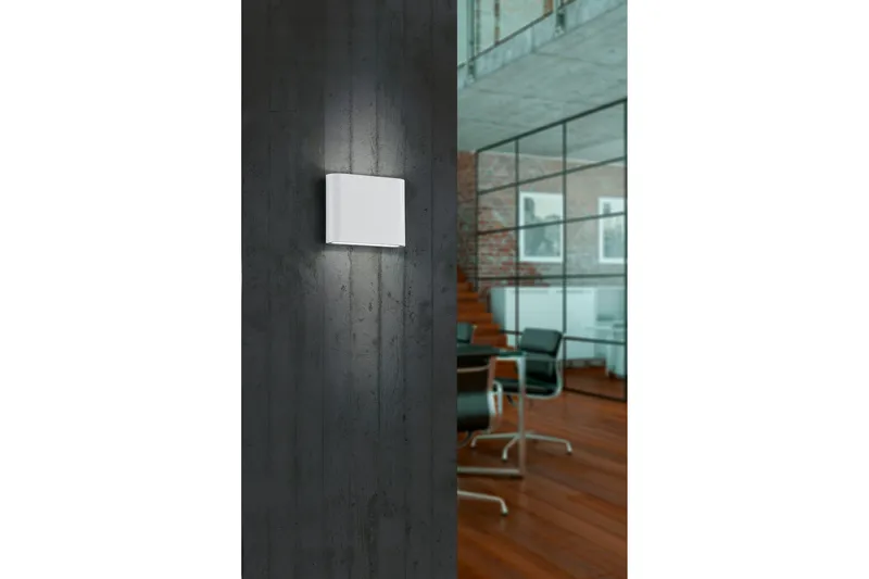 Achlyness Vegglampe LED - Hvit - Hage - Utemiljø - Entré - Entrébelysning