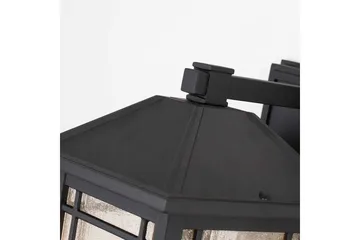 Utendørs vegglampe Quoizel Cedar Point 197x326x229 mm - 197x326x229 mm - Hage - Utemiljø - Entré - Entrébelysning