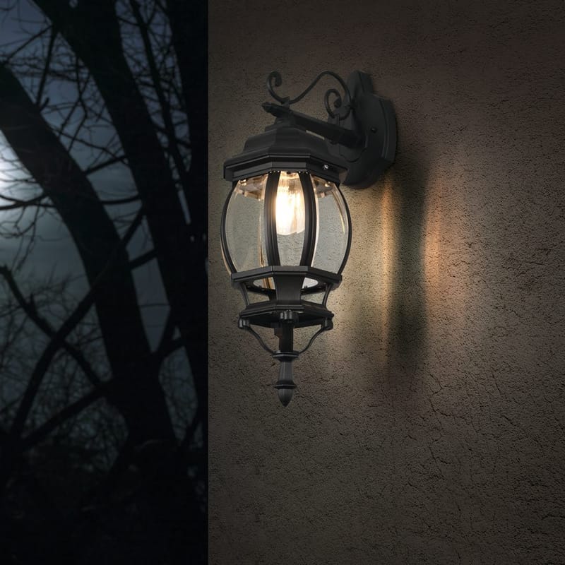 Vegglampe Elvo - Lykt nedenfor - Hage - Utemiljø - Entré - Entrébelysning