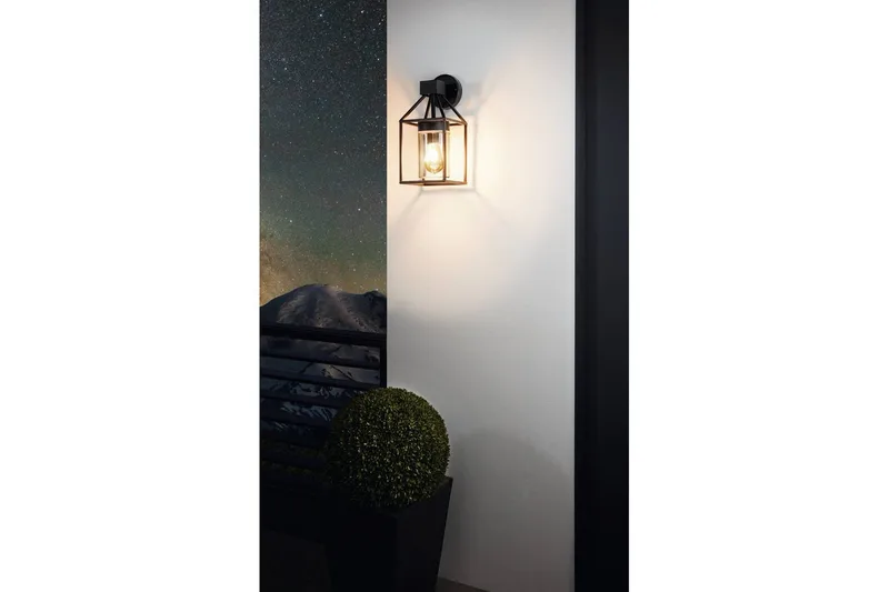 Vegglampe Utendørsbelysning Eglo Trecate - Svart - Hage - Utemiljø - Entré - Entrébelysning
