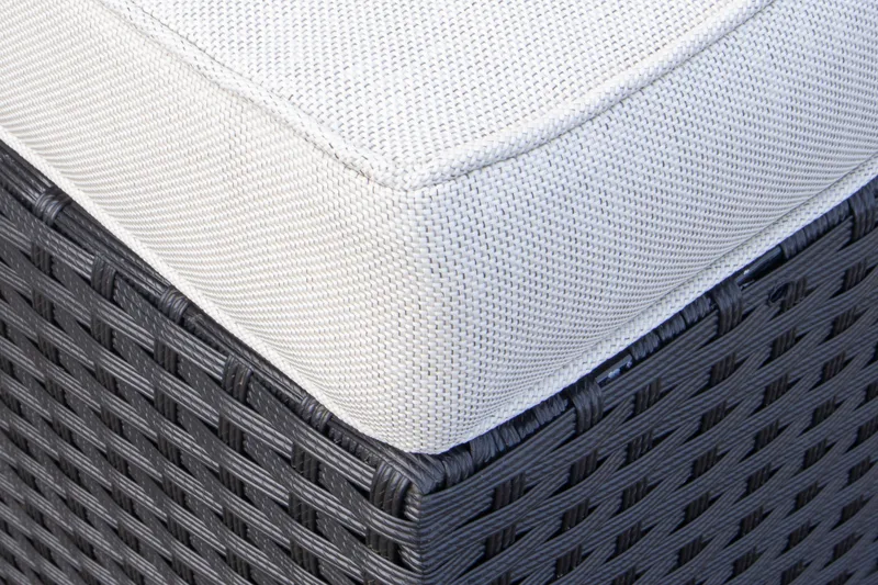 James Light Stor L-formet Vendbar Loungegruppe for Utendørs i Kunstrotting med Oppbevaring og Hvite Puter - Svart - Hage - Utemiljø - Veranda & terrasse - Verandamøbler