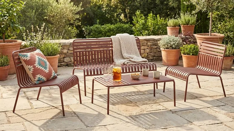 Jarva liten 4-seters sofagruppe utendørs i metall - Rød - Hage - Utemiljø - Veranda & terrasse - Verandamøbler