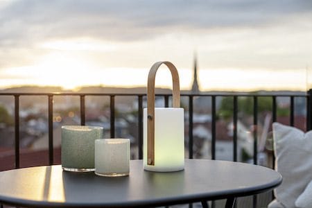 Lisa Lykt 12 cm - hvit og naturfarget - Hage - Utemiljø - Hagedekorasjon - Hagefigurer & hagepynt - Utelykt