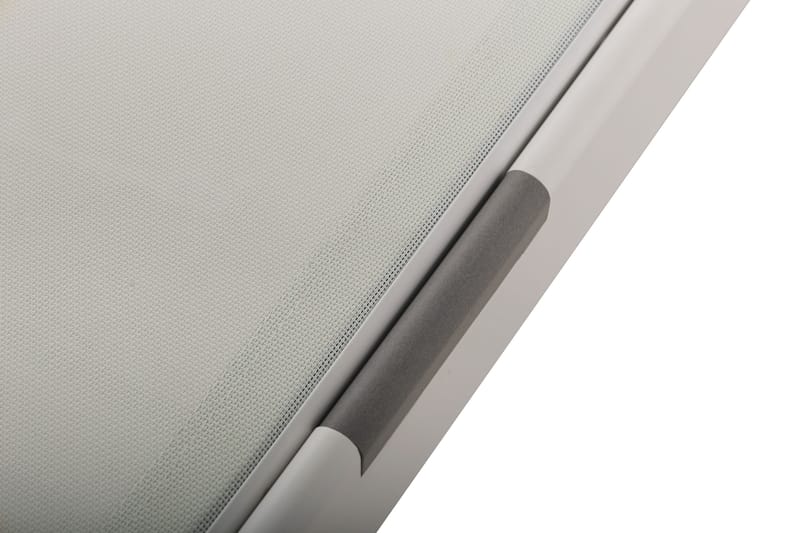 Monaco solseng med justerbar rygg i aluminium, hvit tekstil - Hvit - Hagemøbler - Stoler & Lenestoler - Solseng & solvogner