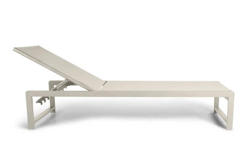 Sanna Solseng med Justerbar Ryggstøtte - Beige - Hagemøbler - Stoler & Lenestoler - Solseng & solvogner