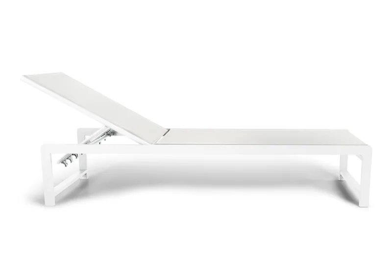 Sanna Solseng med Justerbar Ryggstøtte - Hvit - Hagemøbler - Stoler & Lenestoler - Solseng & solvogner