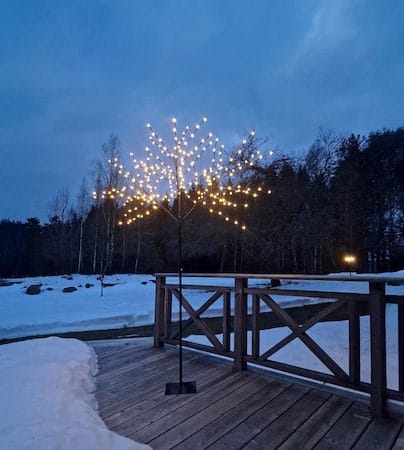 Albero dekorasjonstre med belysning 250 cm - svart med hvite lyspunkter - Hage - Utemiljø - Veranda & terrasse - Verandabelysning