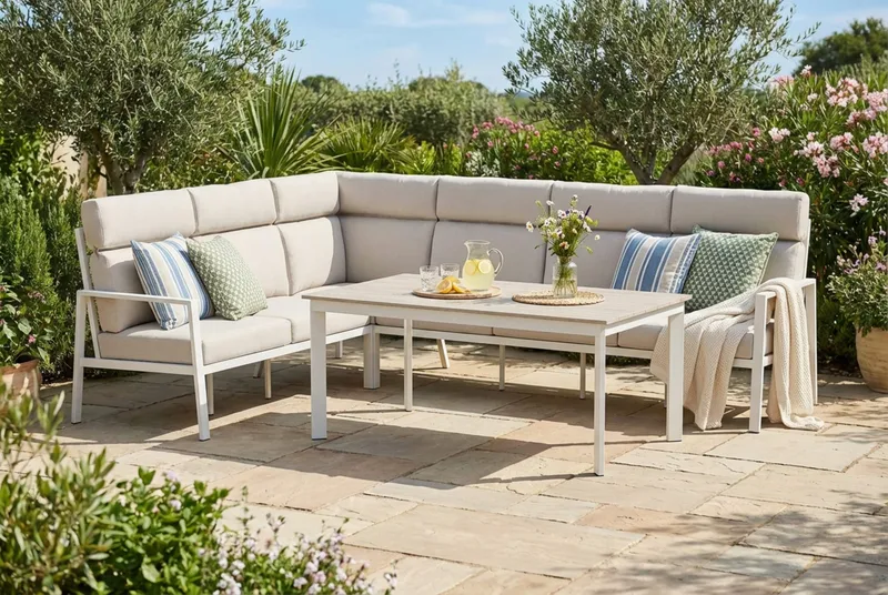 Ariany utendørs hjørnesofagruppe - Beige - Hage - Utemiljø - Veranda & terrasse - Verandamøbler