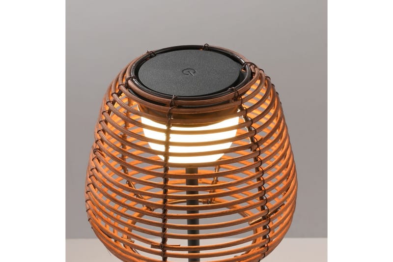 Askia Just Light Bordlampe - Hage - Utemiljø - Veranda & terrasse - Verandabelysning