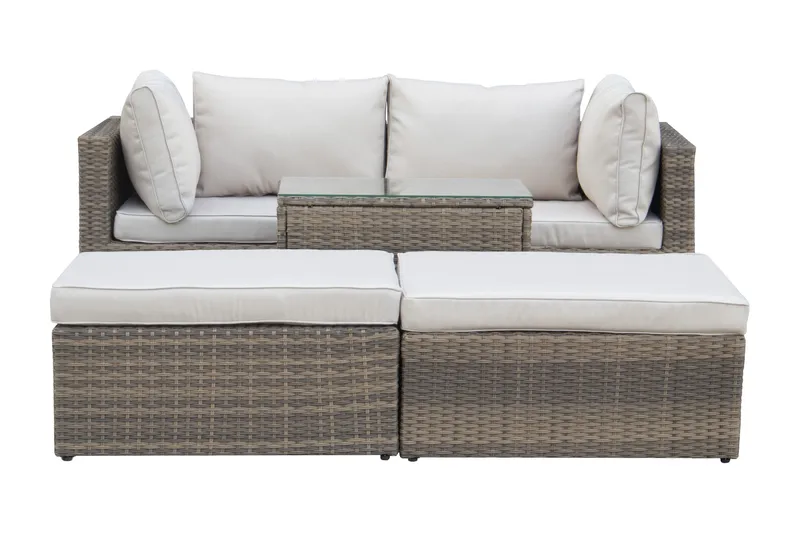Dramilo loungegruppe i kunstrotting med bord og puter - Beige - Hage - Utemiljø - Veranda & terrasse - Verandamøbler