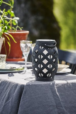 Flame Black lykt 15 cm - svart - Hage - Utemiljø - Veranda & terrasse - Verandabelysning