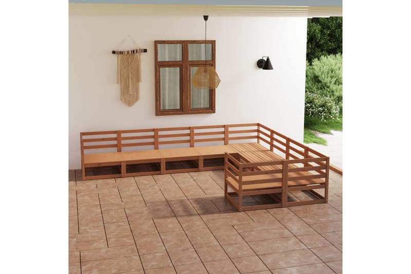 Hagesofagruppe 9 deler heltre furu - Brun - Hage - Utemiljø - Veranda & terrasse - Verandamøbler