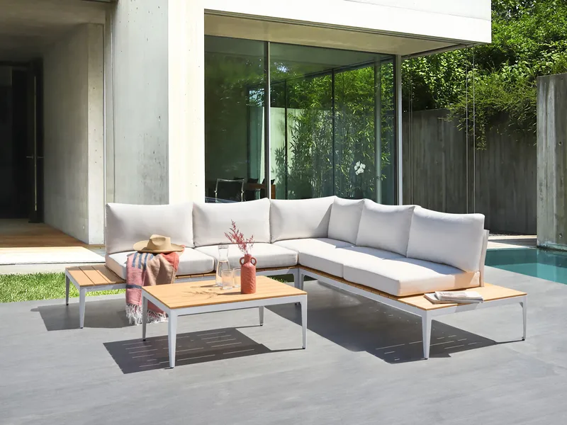 Hjørnesofa utendørs med bord 5-seter Positano - Hvit/Brun - Hage - Utemiljø - Veranda & terrasse - Verandamøbler