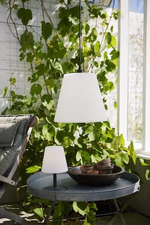 Kreta bordlampe 16 cm - hvit og svart - Hage - Utemiljø - Veranda & terrasse - Verandabelysning