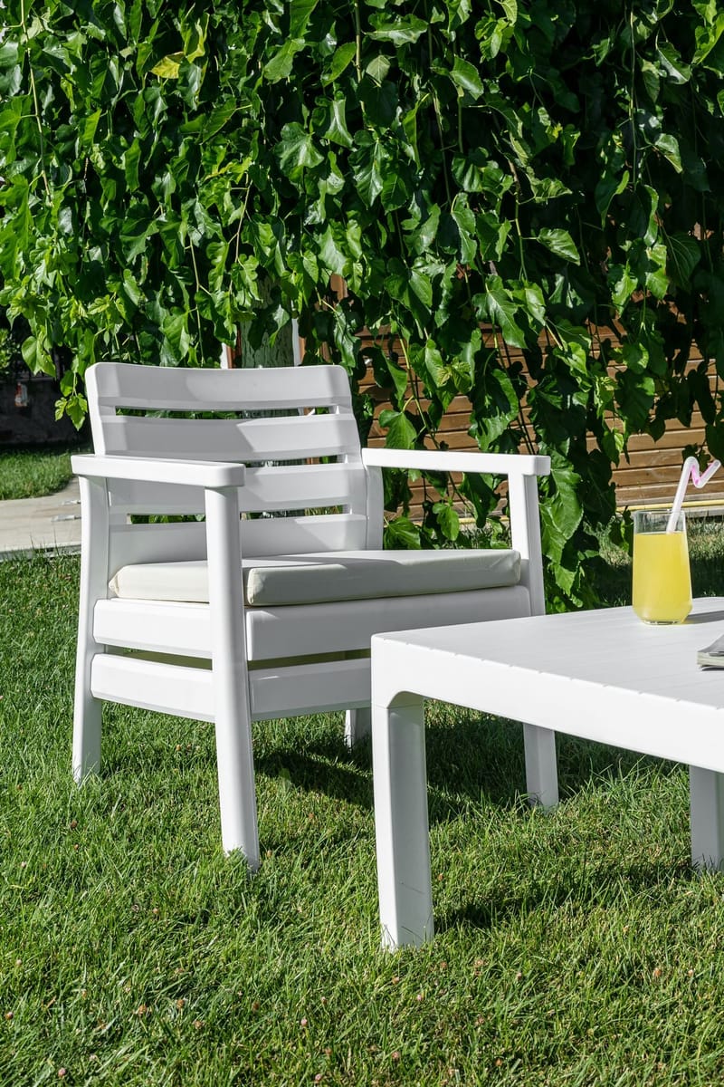 Momira Loungegruppe utendørs - Hvit - Hage - Utemiljø - Veranda & terrasse - Verandamøbler