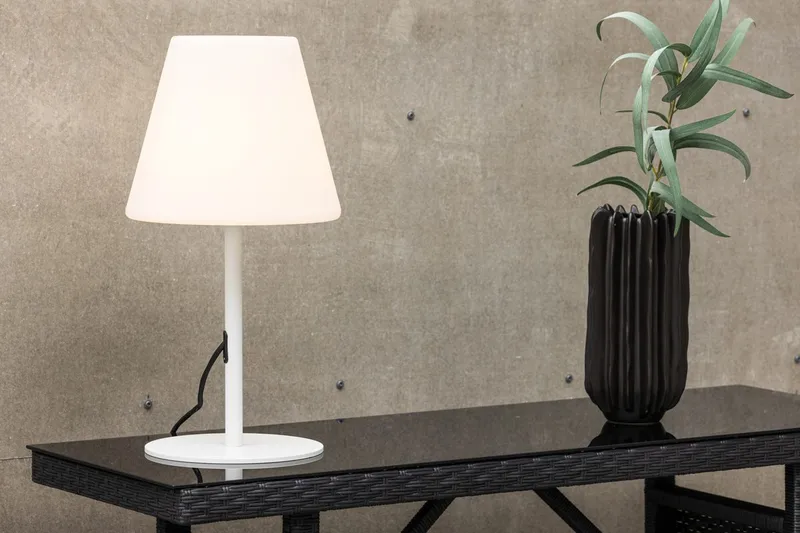 MORIS bordlampe utendørs, Hvit