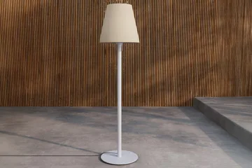 Moris gulvlampe utendørs - Lys blå - Hage - Utemiljø - Veranda & terrasse - Verandabelysning