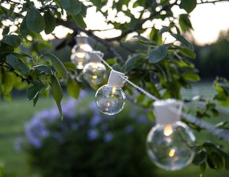 Partaj lysslynge - transparent med hvit kabel - Hage - Utemiljø - Veranda & terrasse - Verandabelysning
