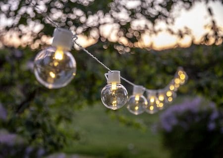 Partaj lysslynge - transparent med hvit kabel - Hage - Utemiljø - Veranda & terrasse - Verandabelysning