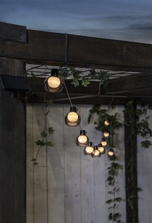 Smoky solcelleslynge - røykfarget - Hage - Utemiljø - Veranda & terrasse - Verandabelysning