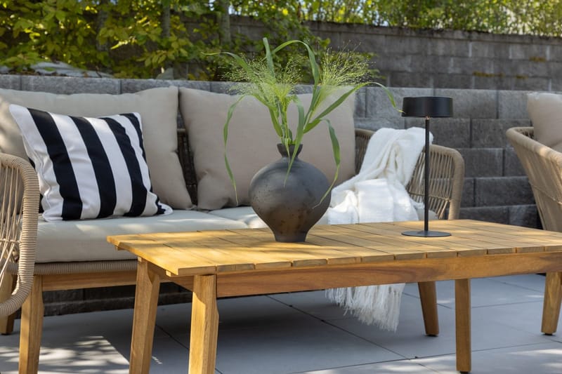 Sofagruppe Chania 2-seters sofa + 2 lenestoler med bord utendørs - Brun - Hage - Utemiljø - Veranda & terrasse - Verandamøbler