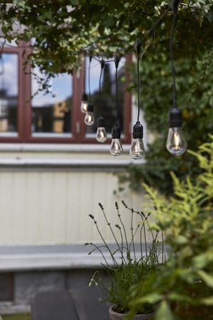 String Light lysslynge - transparent og svart - Hage - Utemiljø - Veranda & terrasse - Verandabelysning