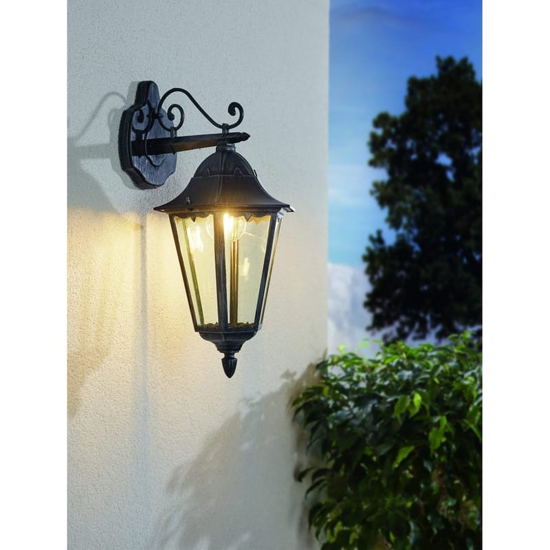 Utvendig vegglampe Navedo Nedovervendt - Svart/Sølvpatina - Hage - Utemiljø - Entré - Entrébelysning