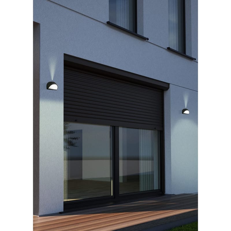 Utvendig vegglampe Onja - Svart - Hage - Utemiljø - Veranda & terrasse - Verandabelysning