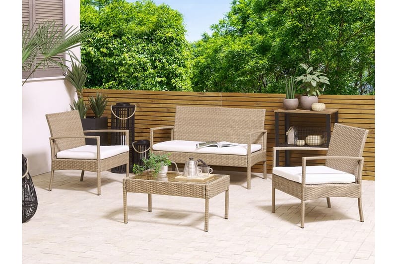 Loungegruppe 4-seters kunstrotting lysebrun MARSALA - Tre / Natur - Hage - Utemiljø - Veranda & terrasse - Verandamøbler