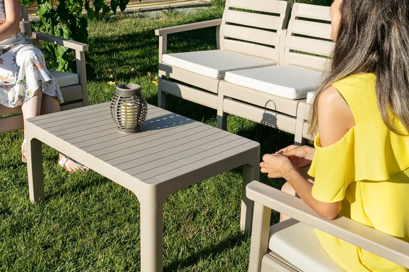 Vomira Loungegruppe utendørs - Desert Beige - Hage - Utemiljø - Veranda & terrasse - Verandamøbler