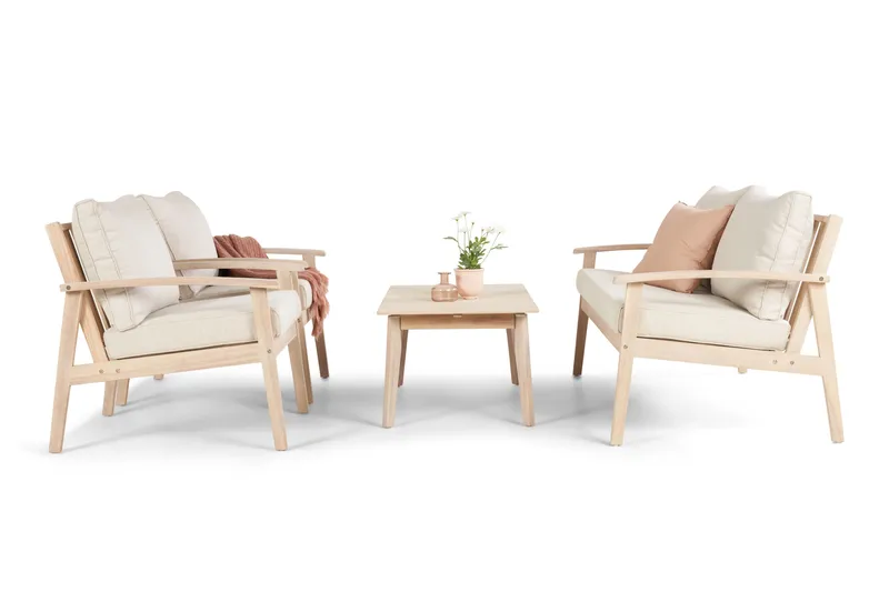 Wagnera liten sofagruppe for utendørsbruk – 2-seters sofa med 2 lenestoler og salongbord i akasietre - Beige - Hage - Utemiljø - Veranda & terrasse - Verandamøbler