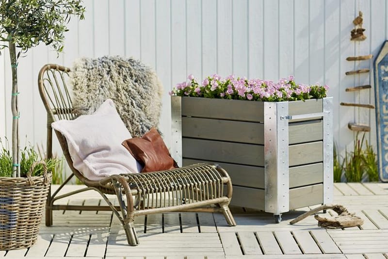 Cubic blomsterkasse 87x50x70 cm med stålhjørne og hjul - Hagemøbler - Øvrig utendørs - Tilbehør utendørs - Hagekrukker
