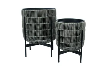 Wicker Blomsterkrukke på stativ 38x38xH49 cm Grå - Hagemøbler - Øvrig utendørs - Tilbehør utendørs - Hagekrukker