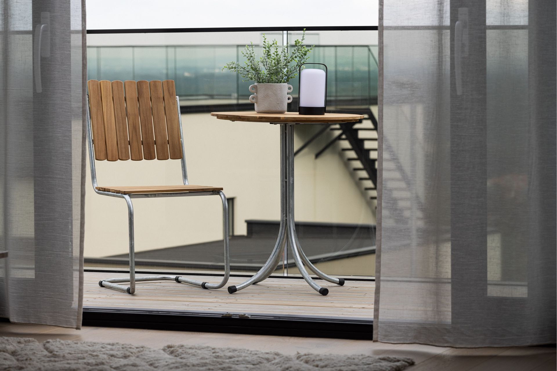 Holmsund Cafébord 65 cm - Natur/Sølv - Hagemøbler - Balkong - Balkongmøbler - Balkongbord